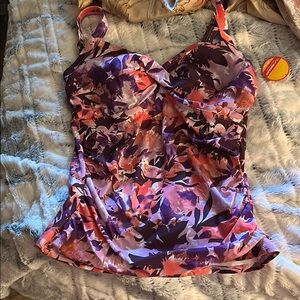 Women's Purple and Pink Floral Top